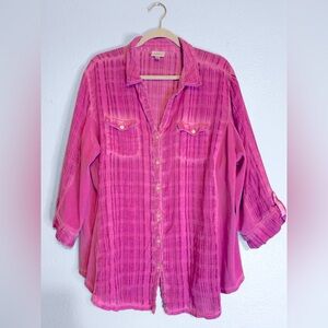 Avenue Women’s Button Down Pink Shirt. Size 26/28